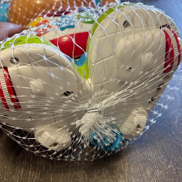 VTech Colorful Learning Bear with Sounds - Picture 6 of 9